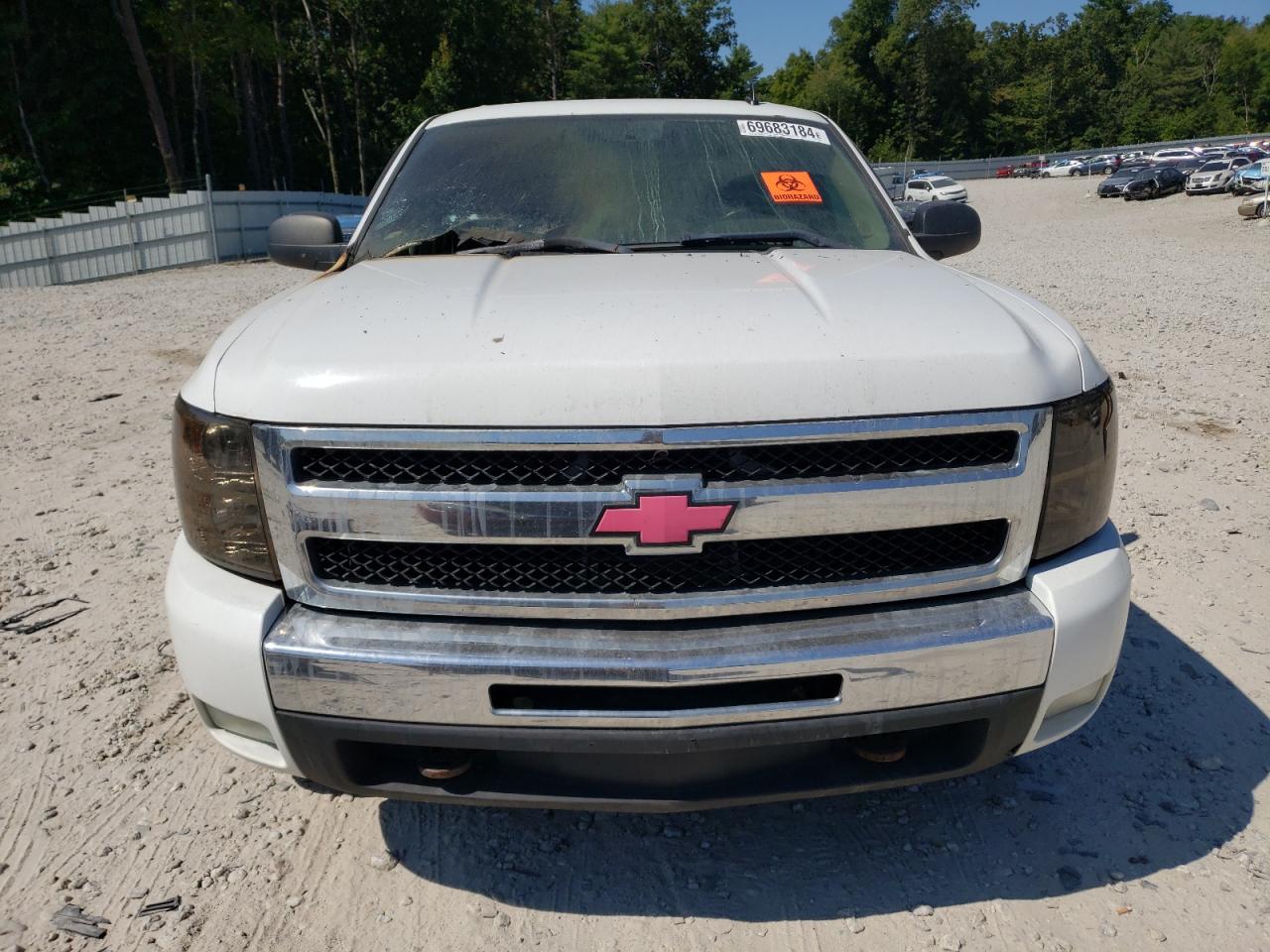 2011 Chevrolet Silverado - Image 5