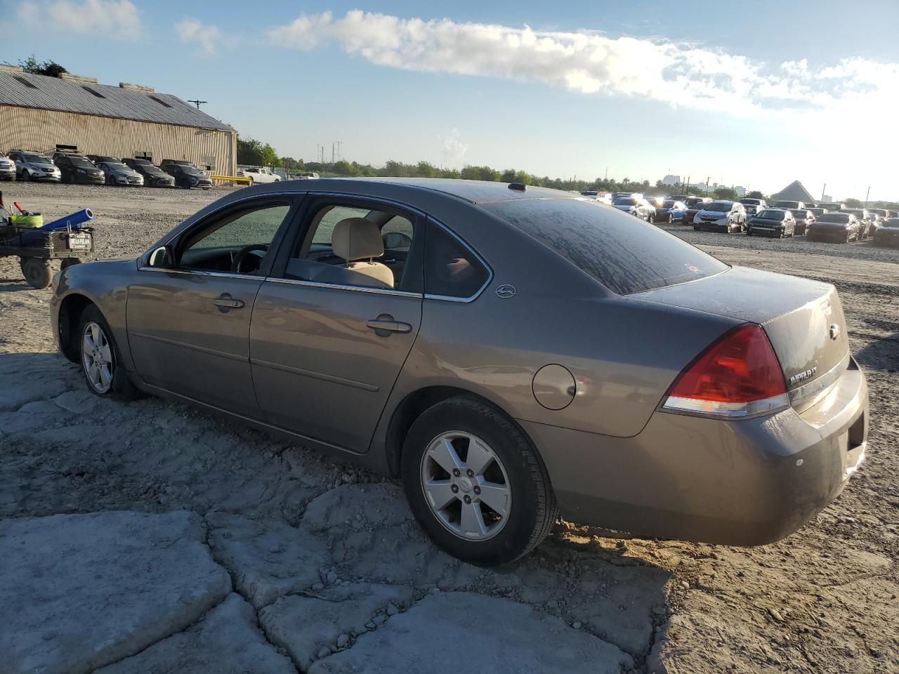 2007 Chevrolet Impala - Image 2
