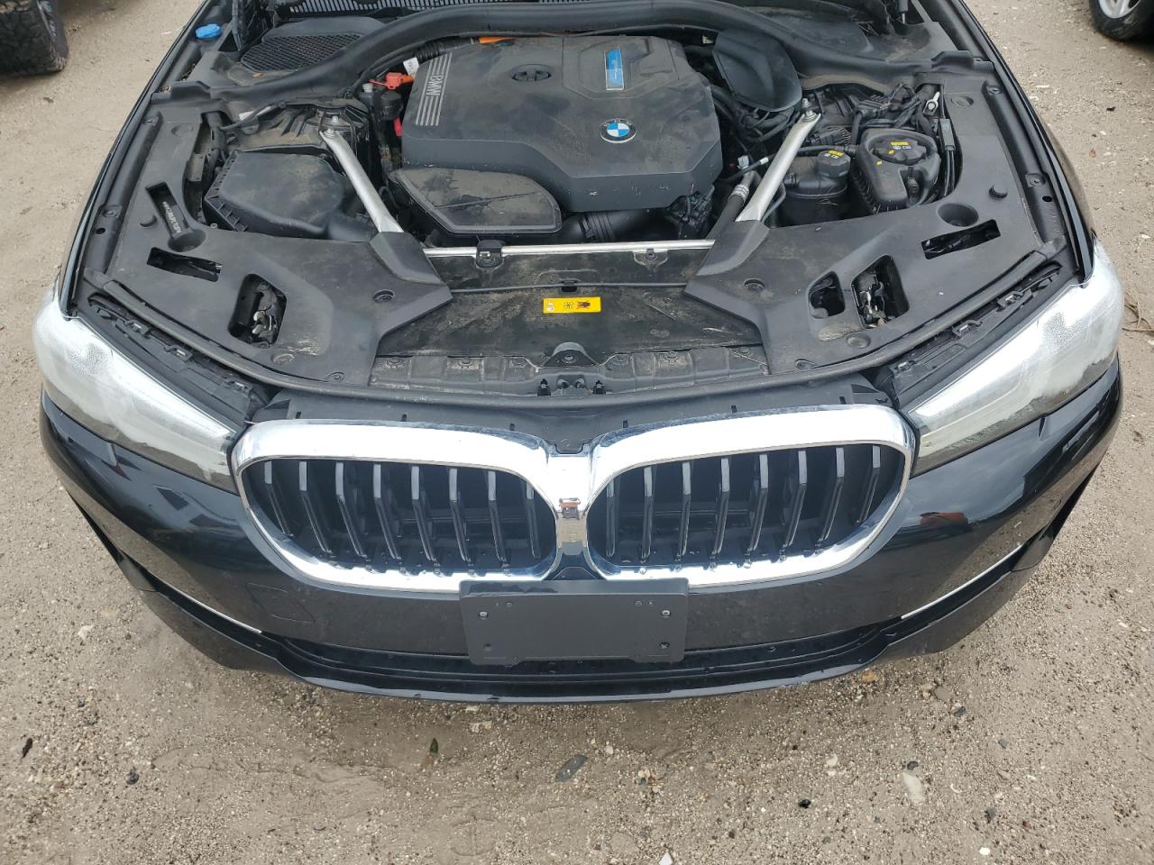 WBA33AG03PCL72387 2023 BMW 530Xe