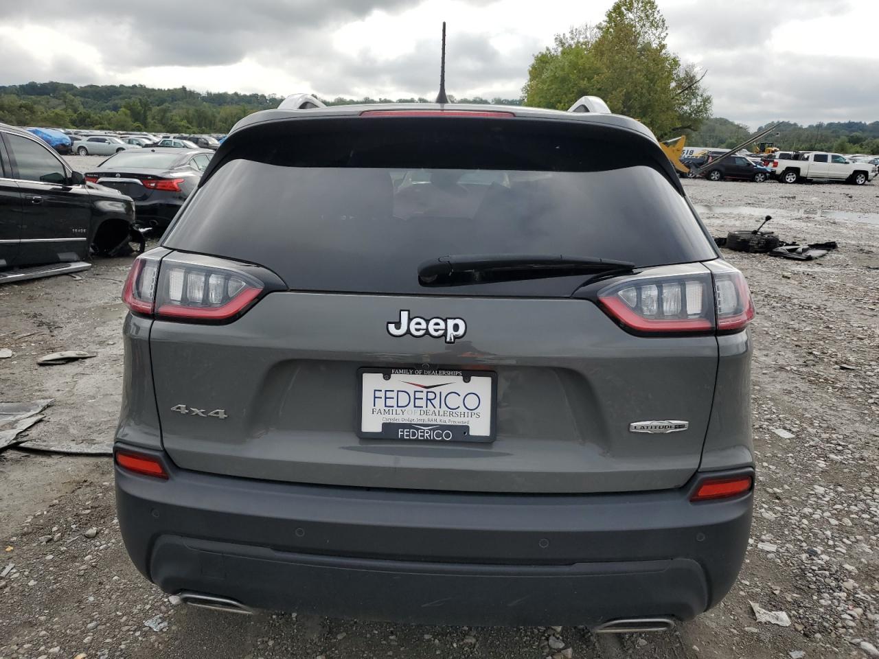 2019 Jeep Cherokee Latitude Plus VIN: 1C4PJMLX8KD483745 Lot: 72766074