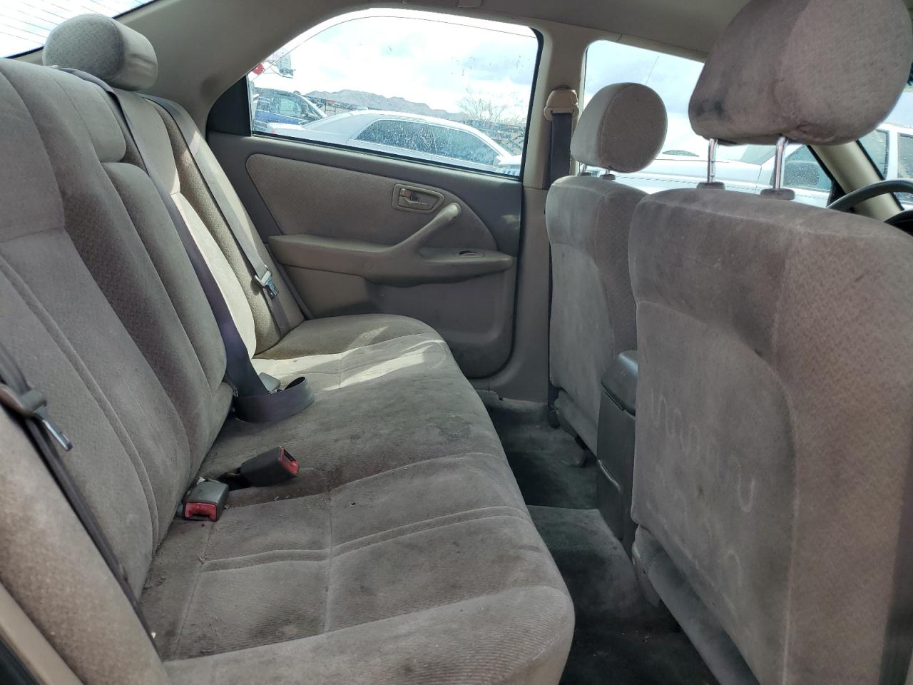 2000 Toyota Camry Le VIN: 4T1BF22K9YU952173 Lot: 72524724