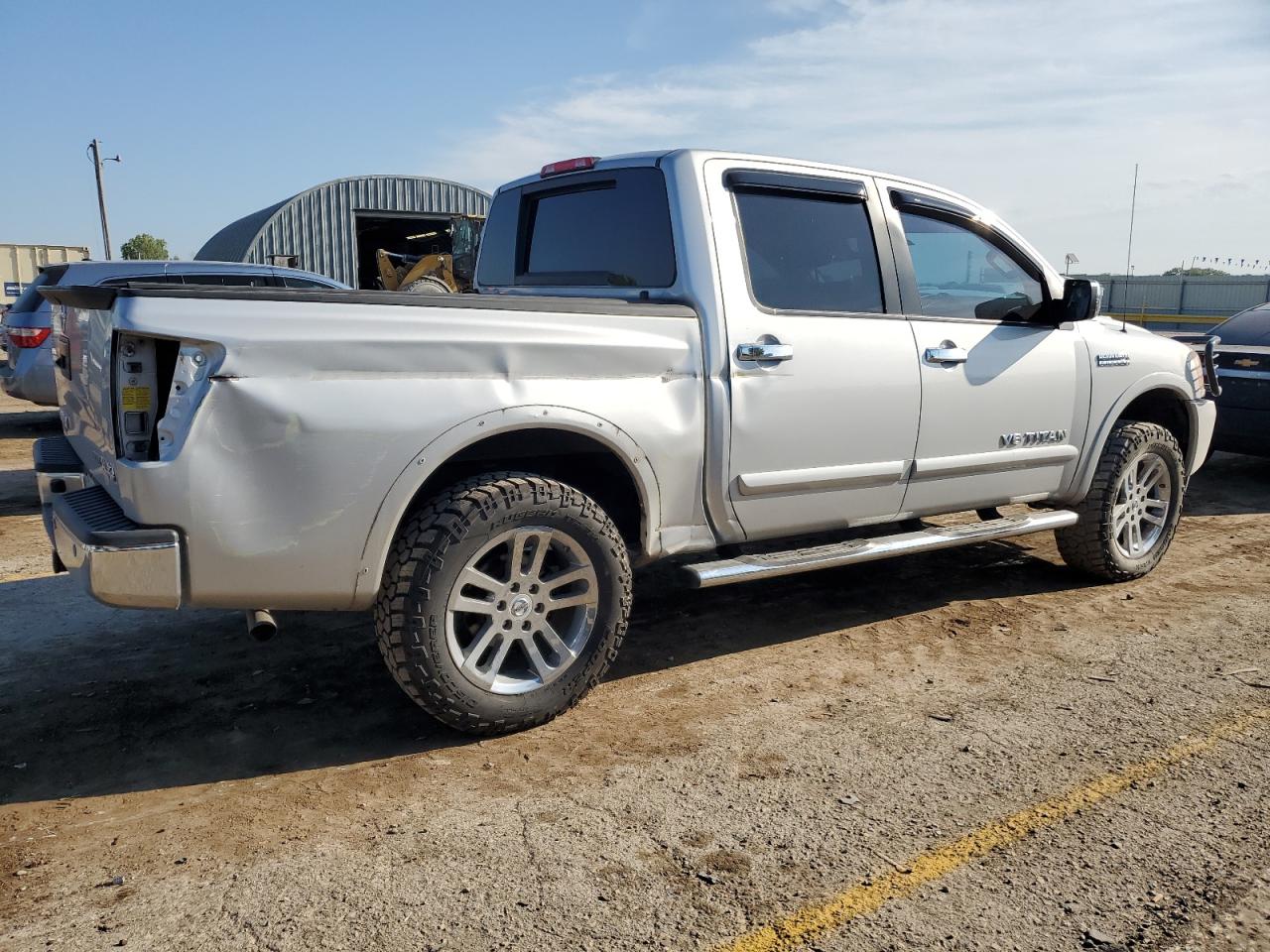 VIN 1N6BA0EC7EN519854 2014 NISSAN TITAN no.3