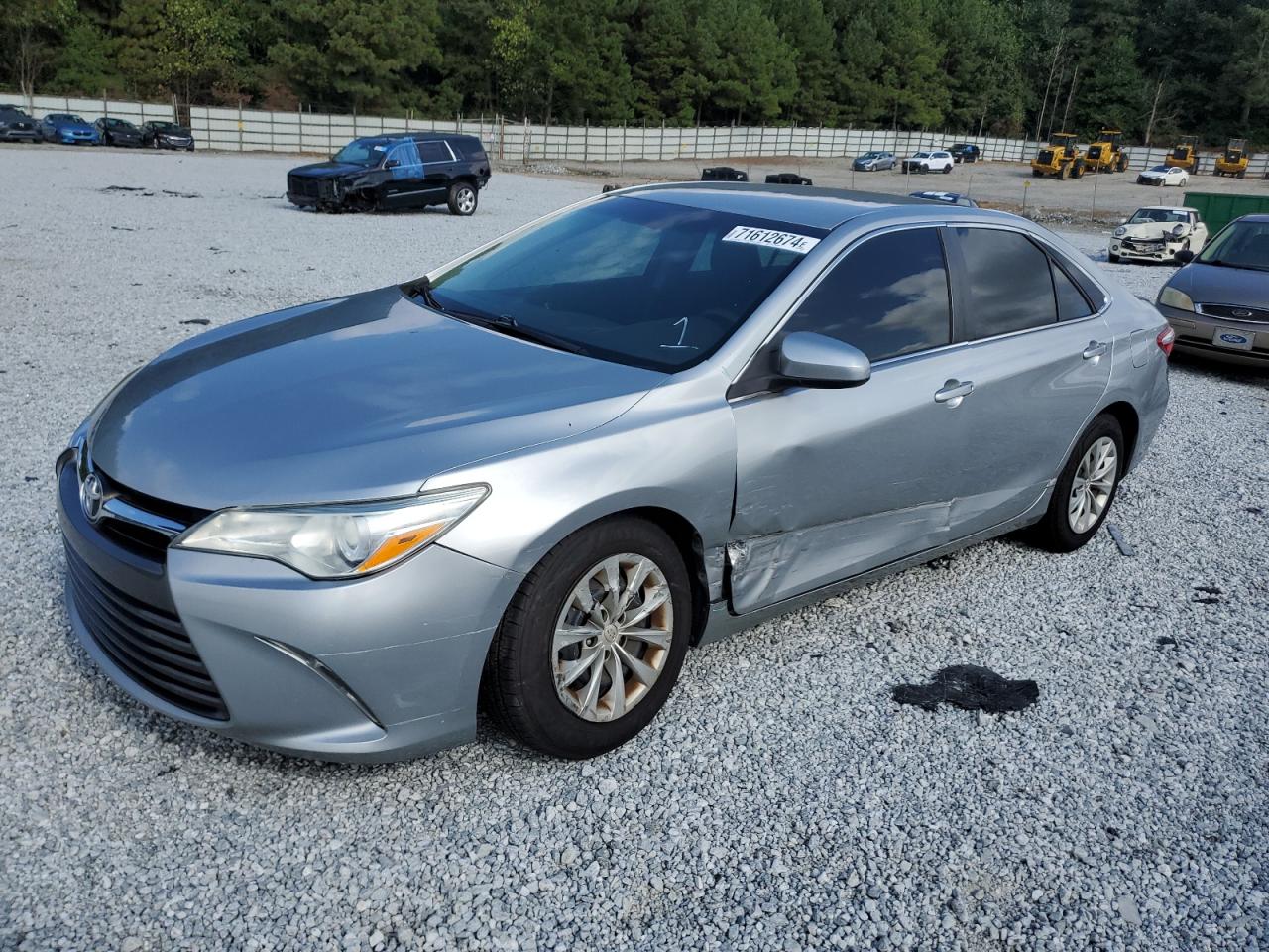 4T1BF1FK2GU507454 2016 TOYOTA CAMRY - Image 1