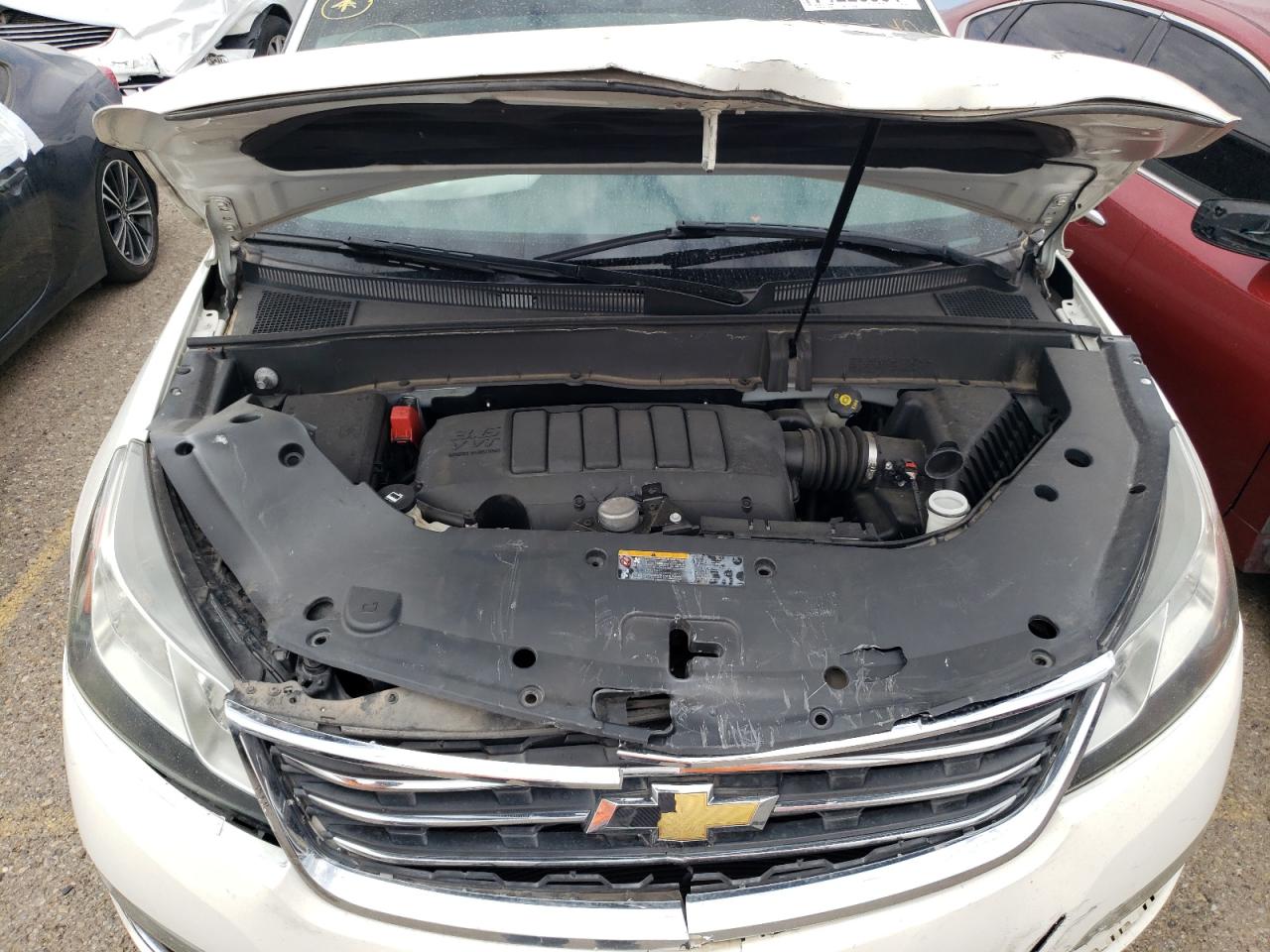 VIN 1GNKRGKD7FJ288973 2015 CHEVROLET TRAVERSE no.12