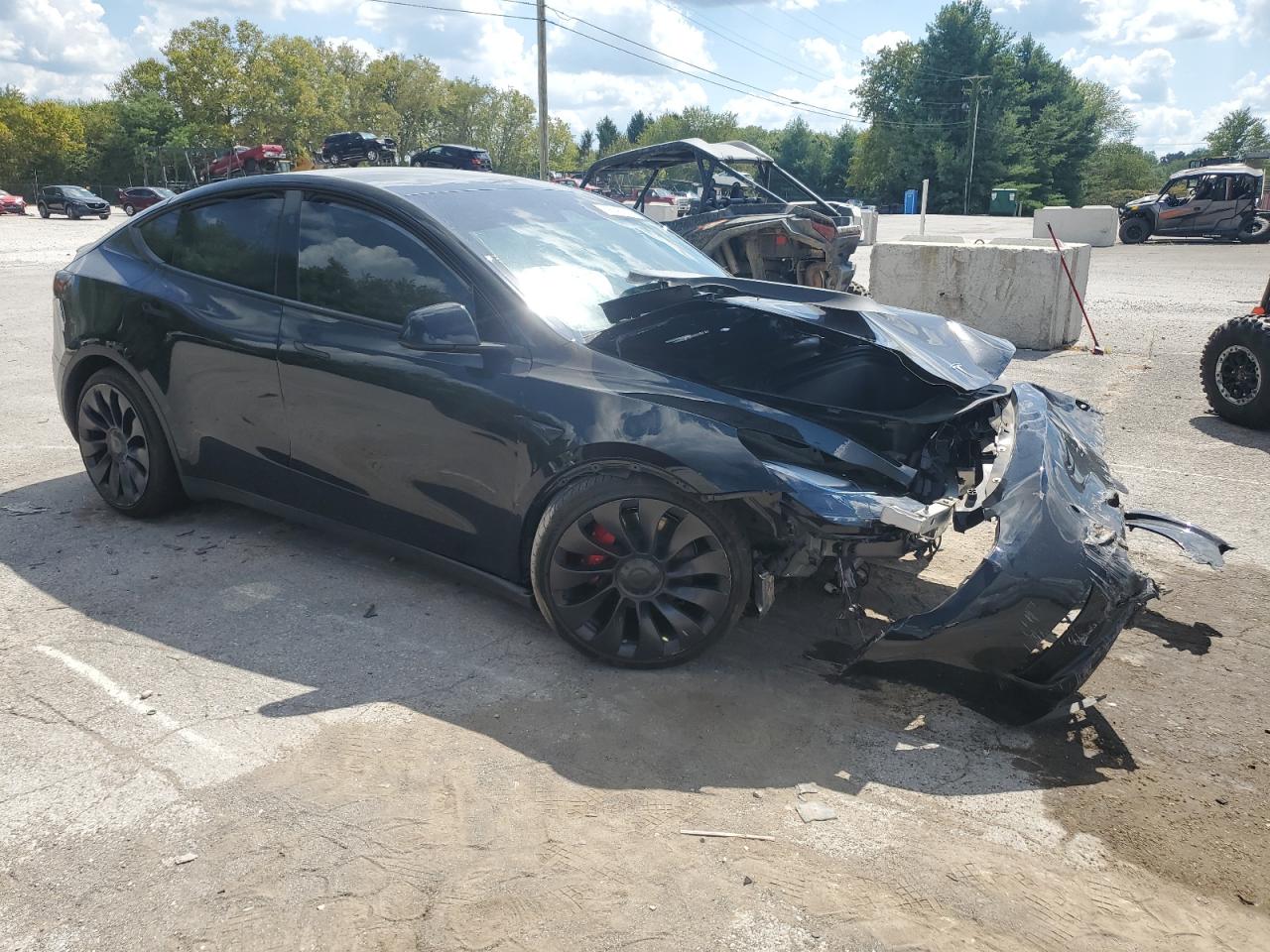 7SAYGDEF8PF801048 2023 Tesla Model Y