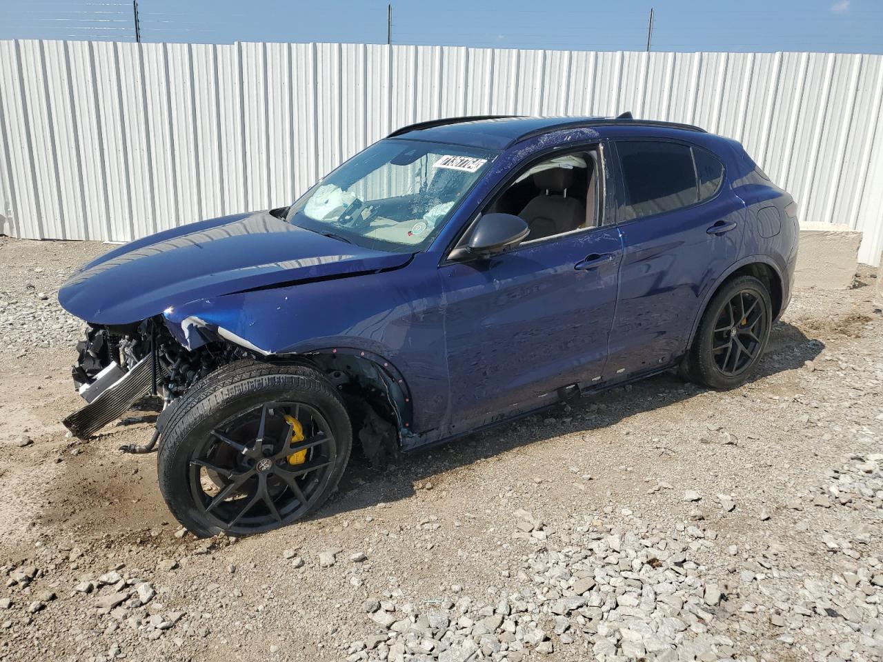 ZASPAKBN3M7D15752 2021 ALFA ROMEO STELVIO - Image 1