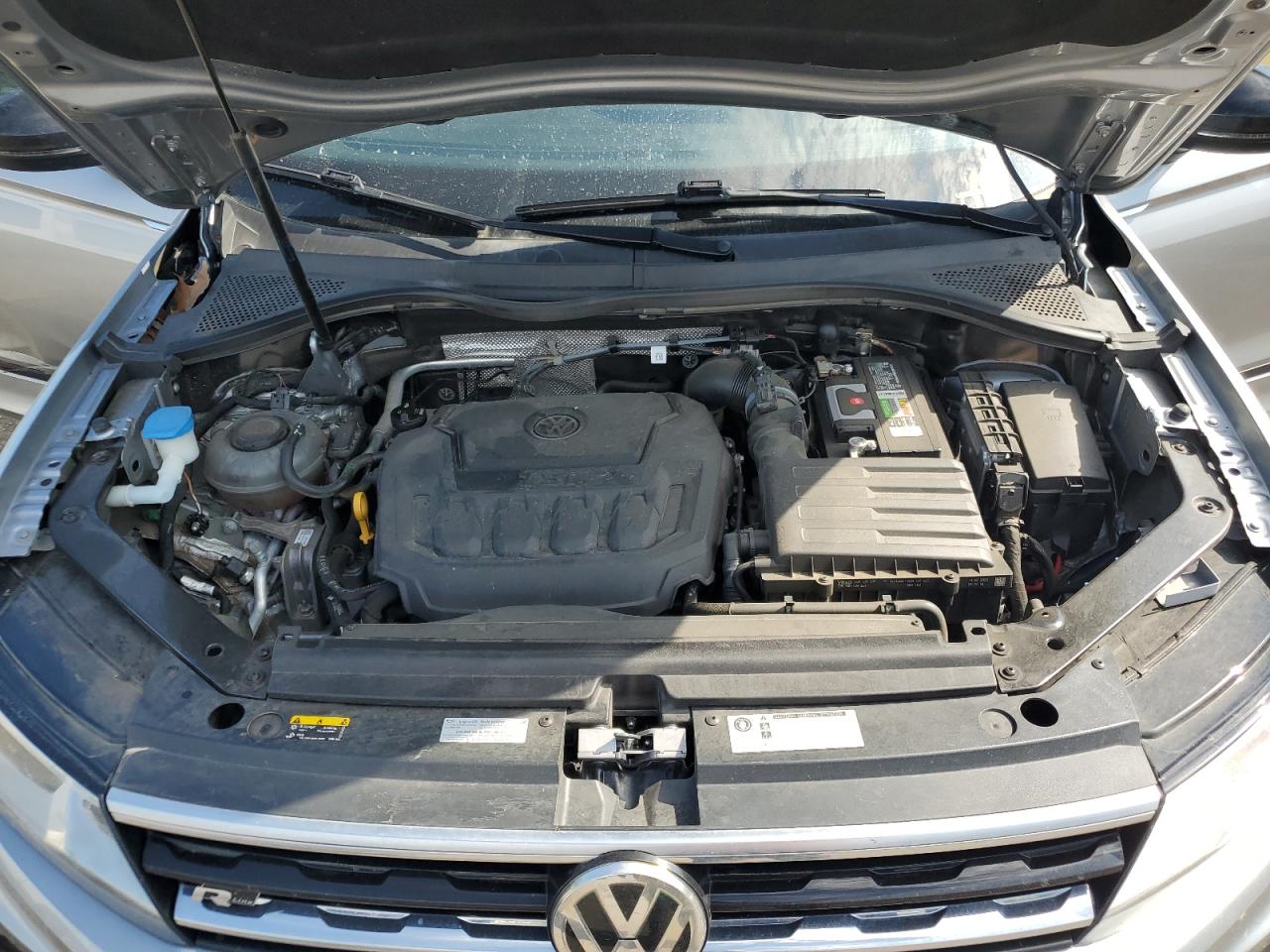 3VV3B7AX8LM127254 2020 Volkswagen Tiguan Se