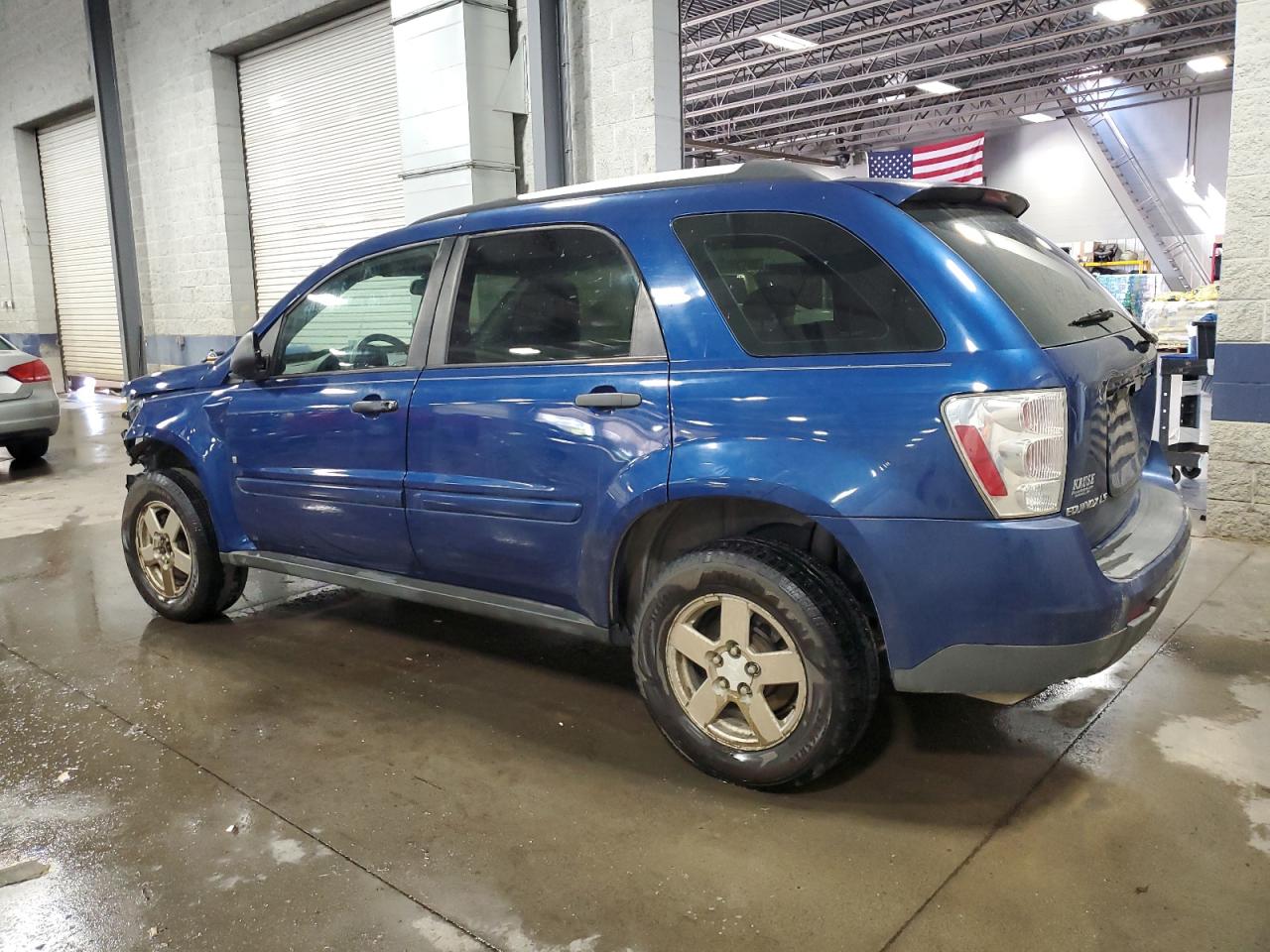 2008 Chevrolet Equinox - Image 2