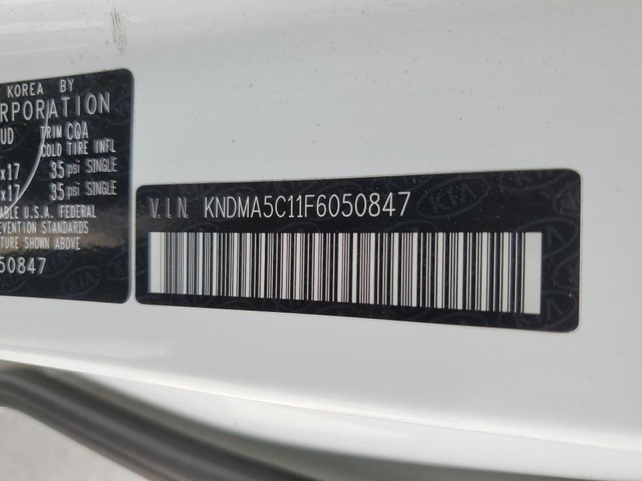 KNDMA5C11F6050847 2015 Kia Sedona L