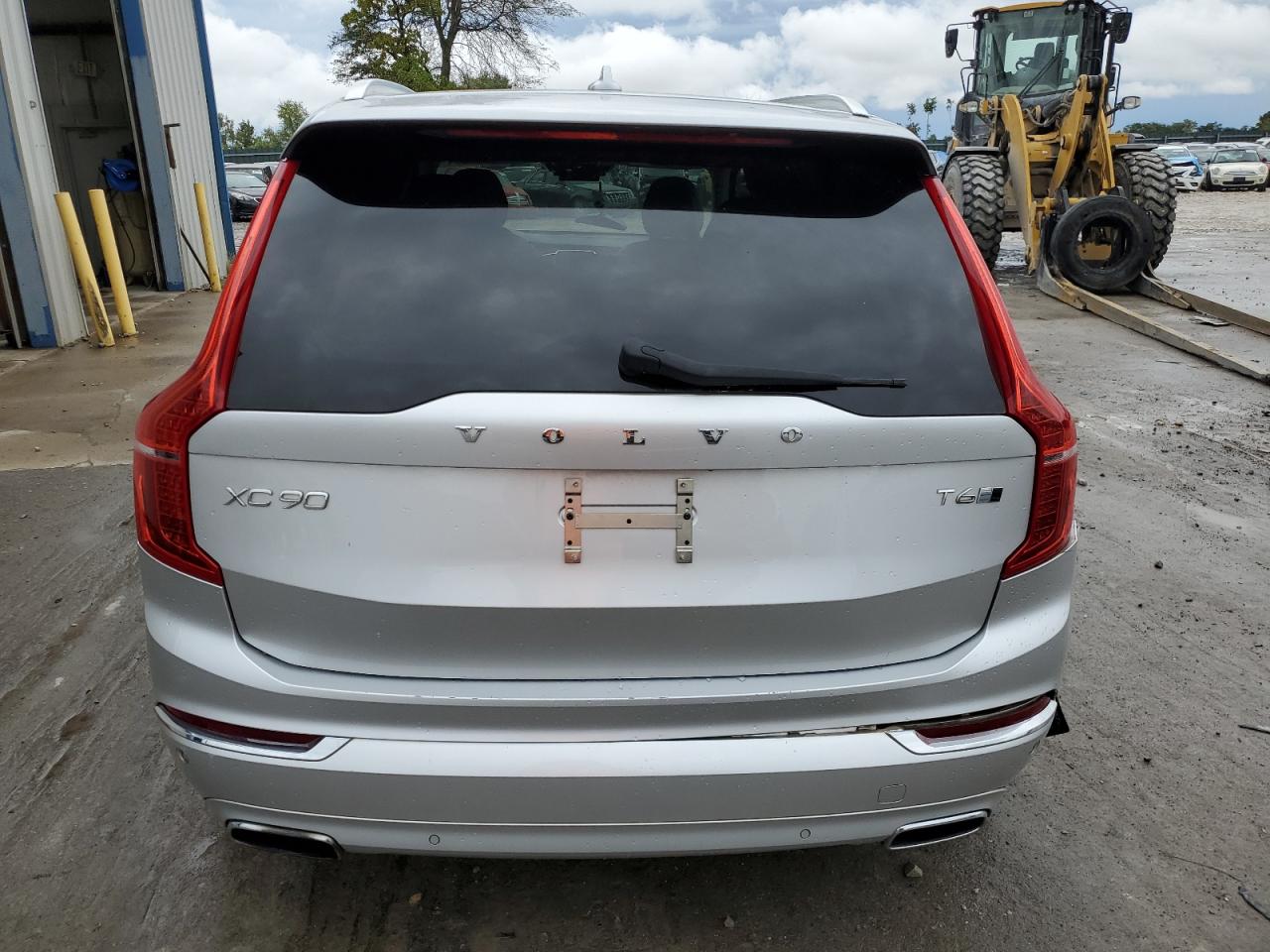 YV4A22PL2H1131637 2017 Volvo Xc90 T6