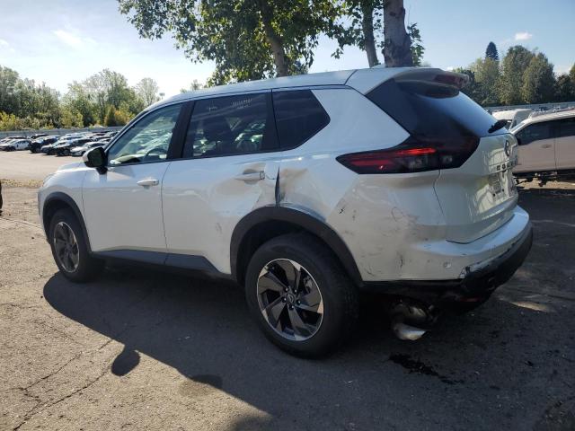  NISSAN ROGUE 2024 White