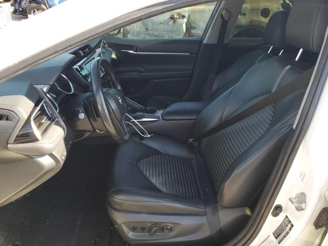  TOYOTA CAMRY 2018 Білий