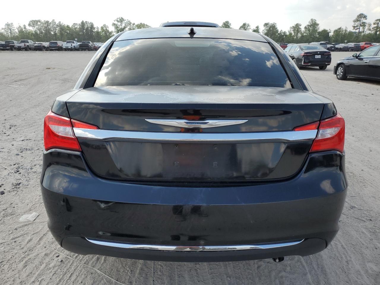 2013 Chrysler 200 Lx VIN: 1C3CCBABXDN671169 Lot: 72156284