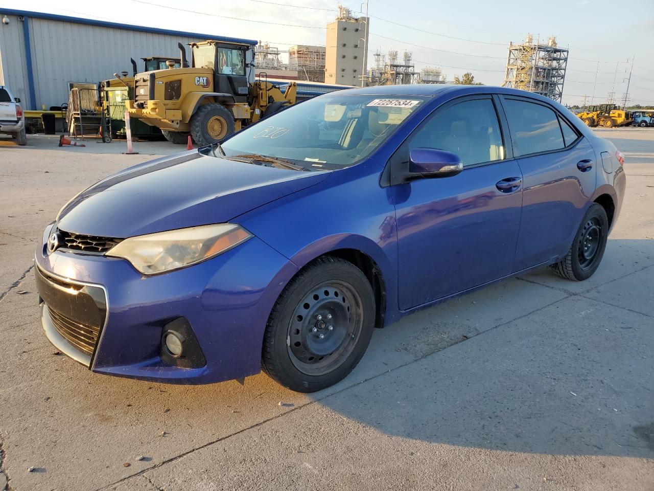 5YFBURHE7FP186586 2015 TOYOTA COROLLA - Image 1