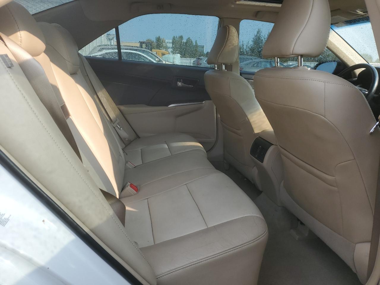 2013 Toyota Camry - Image 10