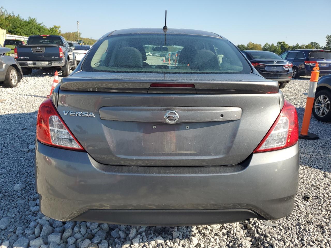 3N1CN7AP6GL870290 2016 Nissan Versa S