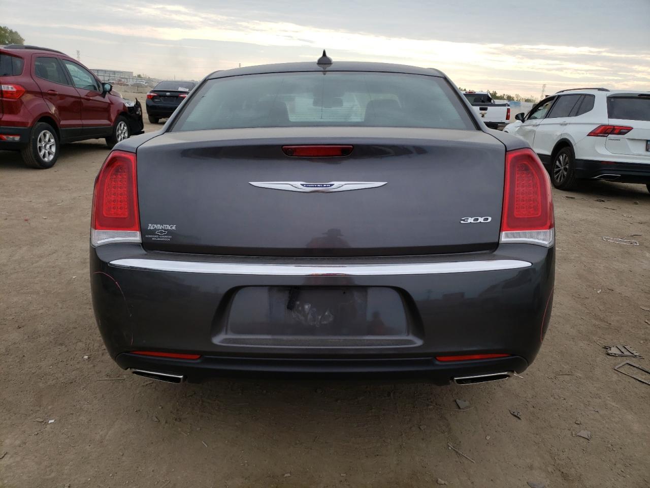 2C3CCAEG5KH609796 2019 Chrysler 300 Limited