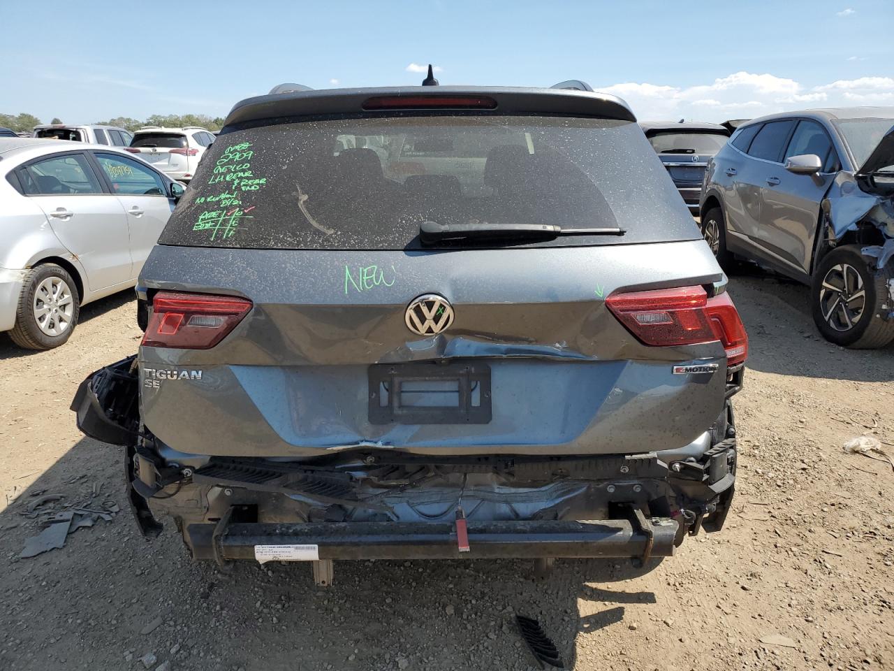 3VV2B7AX1LM082363 2020 Volkswagen Tiguan Se