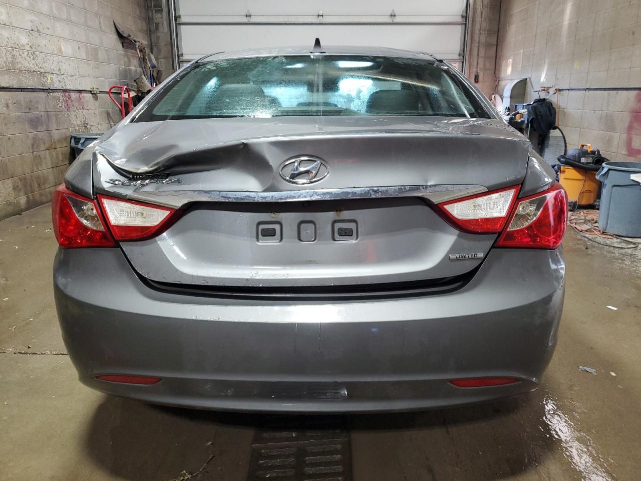 2011 Hyundai Sonata Se VIN: 5NPEC4AC2BH126928 Lot: 70359744