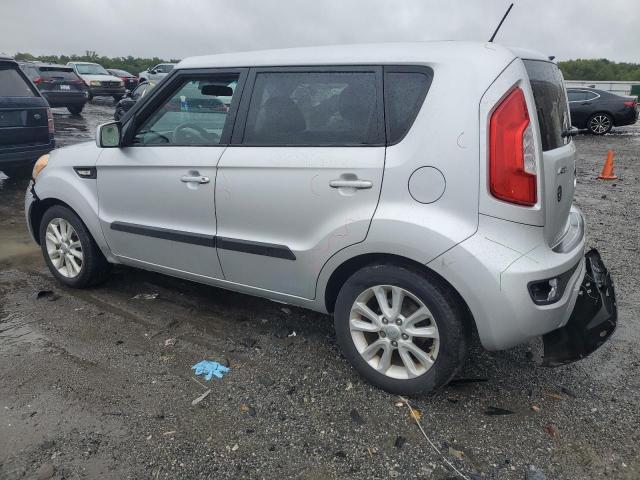 Parquets KIA SOUL 2013 Srebrny