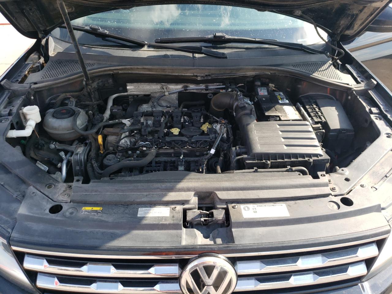 3VV3B7AX7JM054455 2018 Volkswagen Tiguan Se