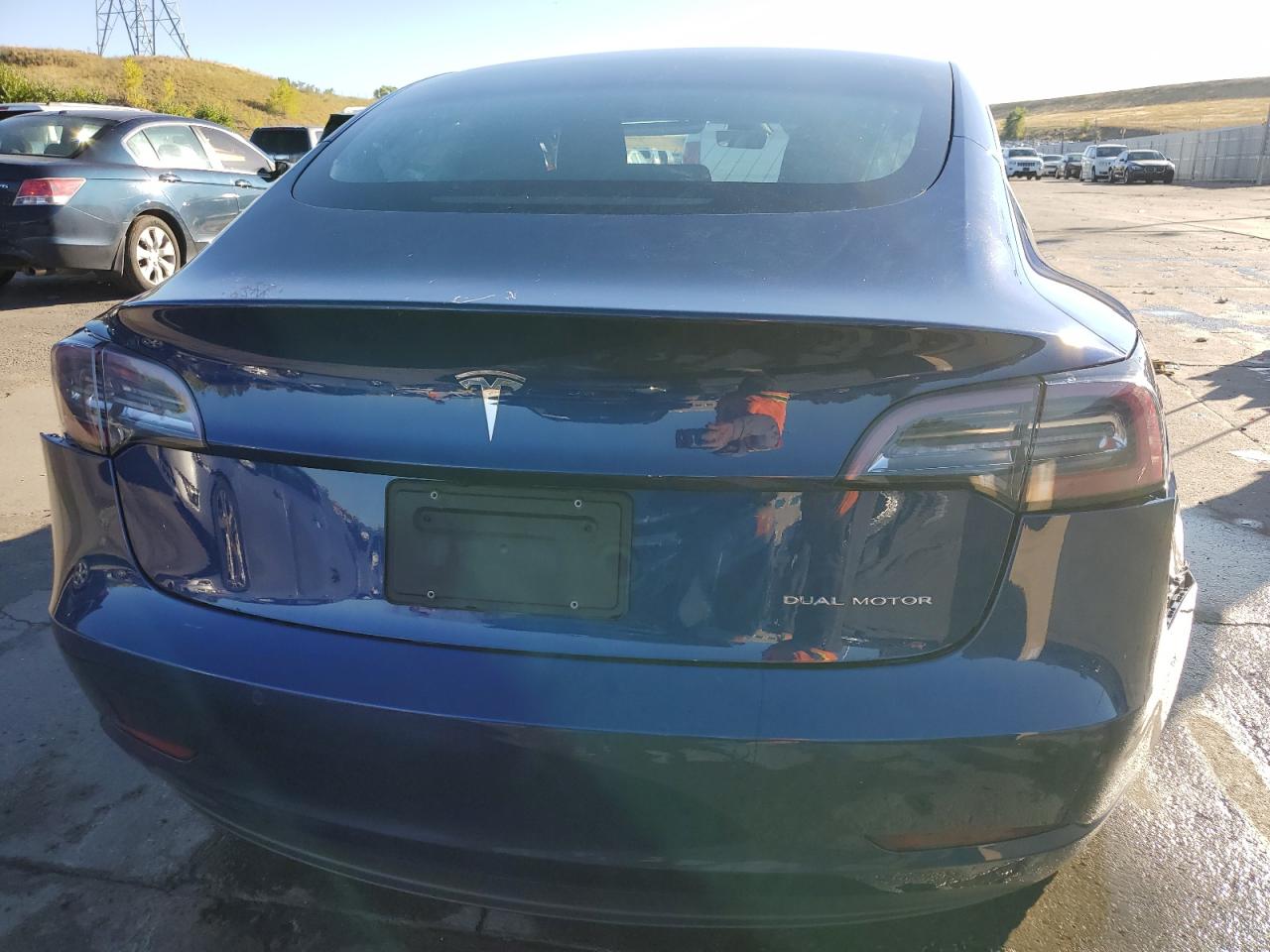 5YJ3E1EB5KF199484 2019 Tesla Model 3