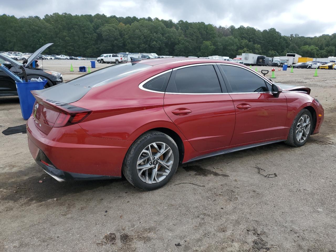 2023 Hyundai Sonata - Image 3