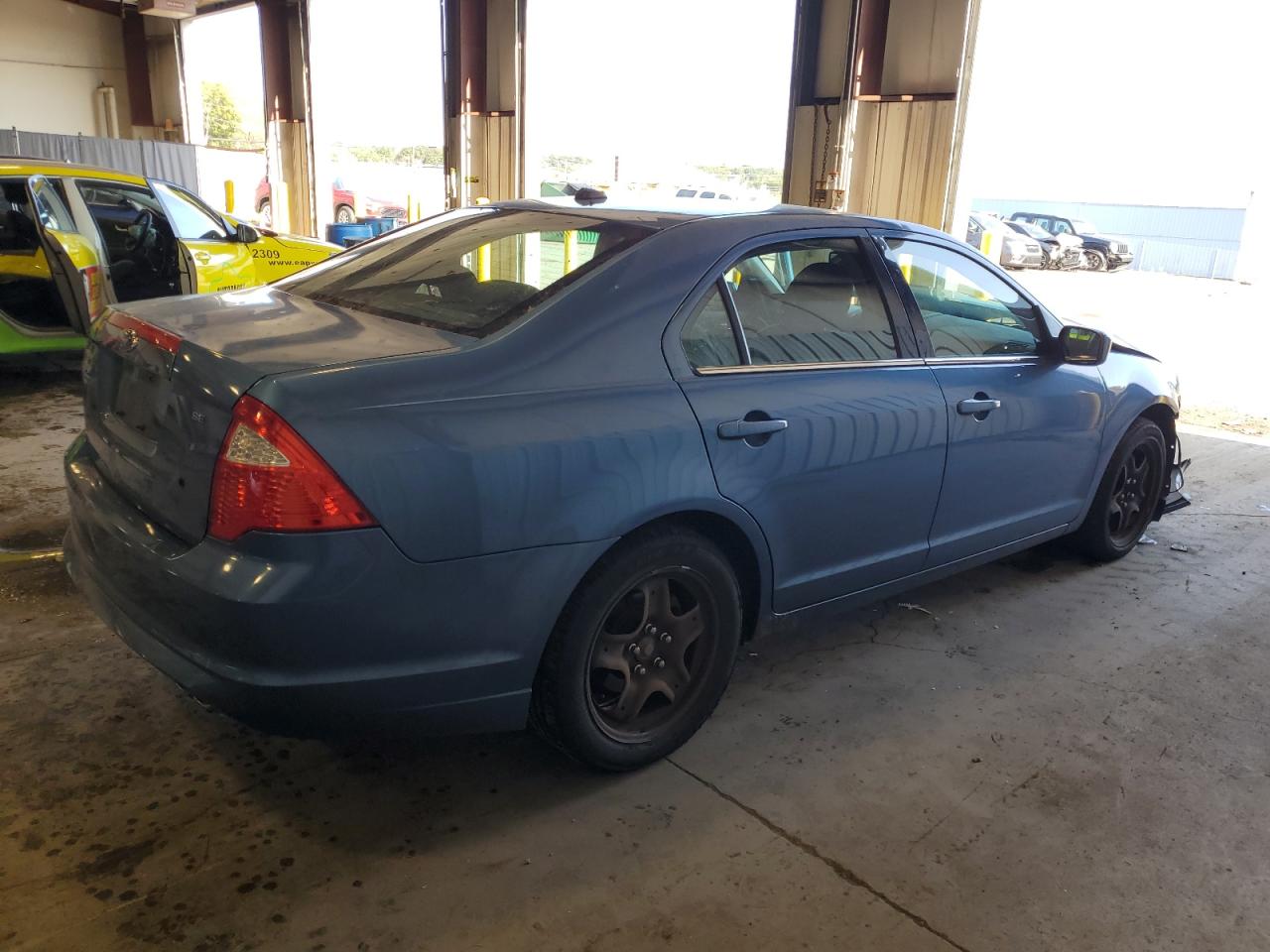 3FAHP0HA6AR296077 2010 Ford Fusion Se