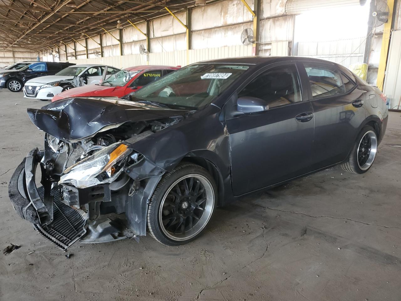 VIN 2T1BURHE9JC051683 2018 TOYOTA COROLLA no.1