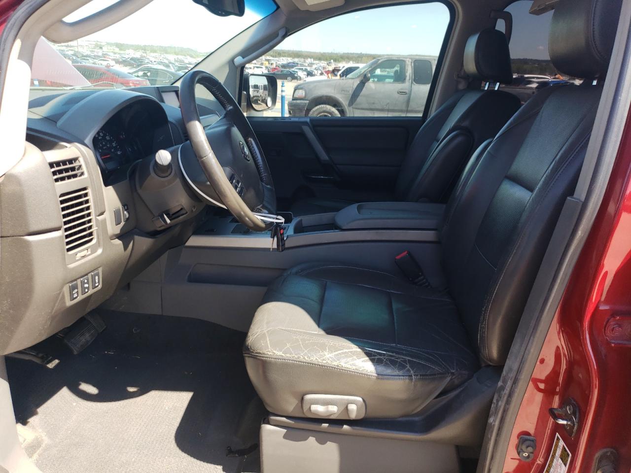 2005 Nissan Armada - Image 7