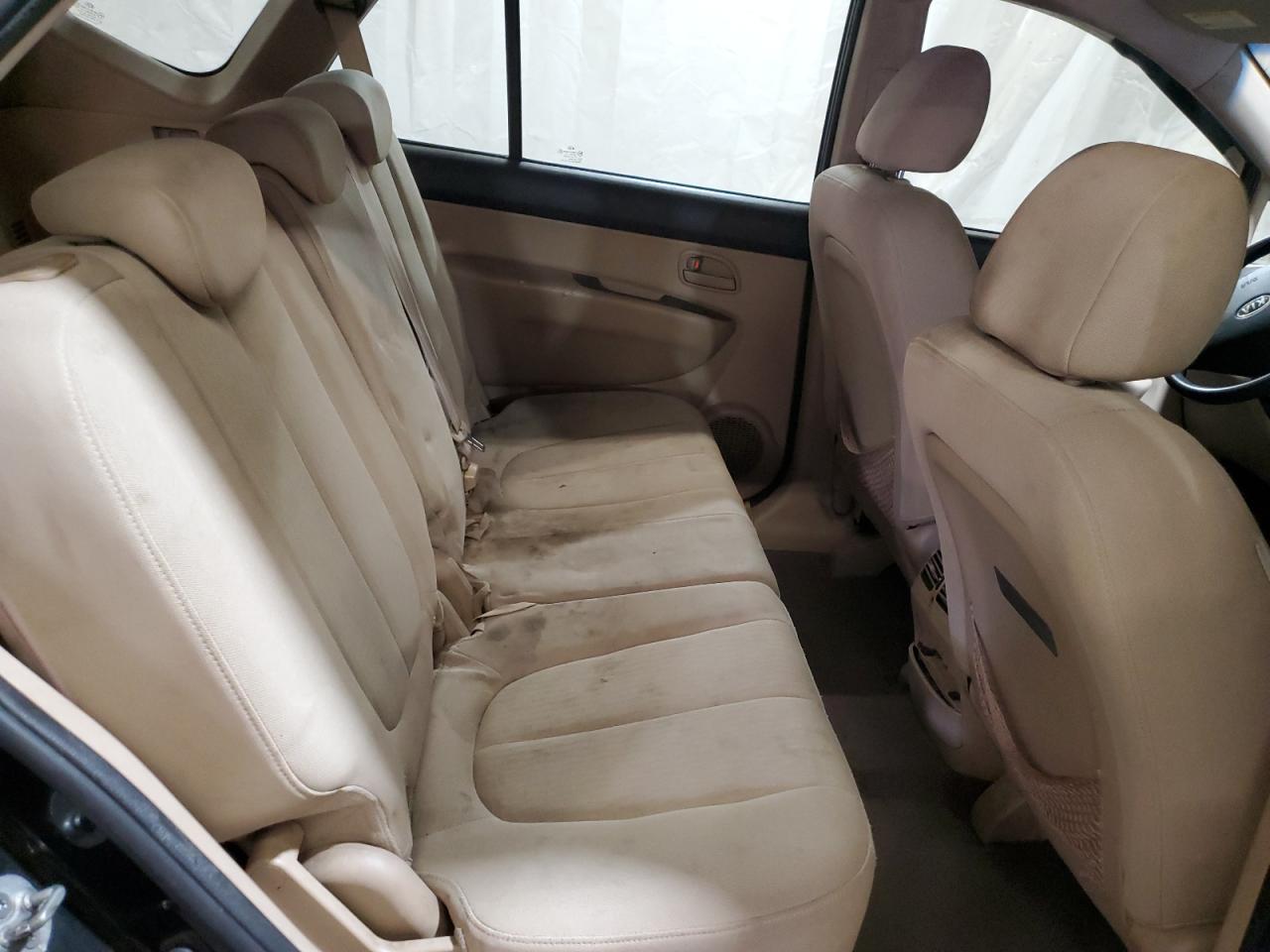 2018 Kia Rondo Lx VIN: KNAFG526987124689 Lot: 71624324