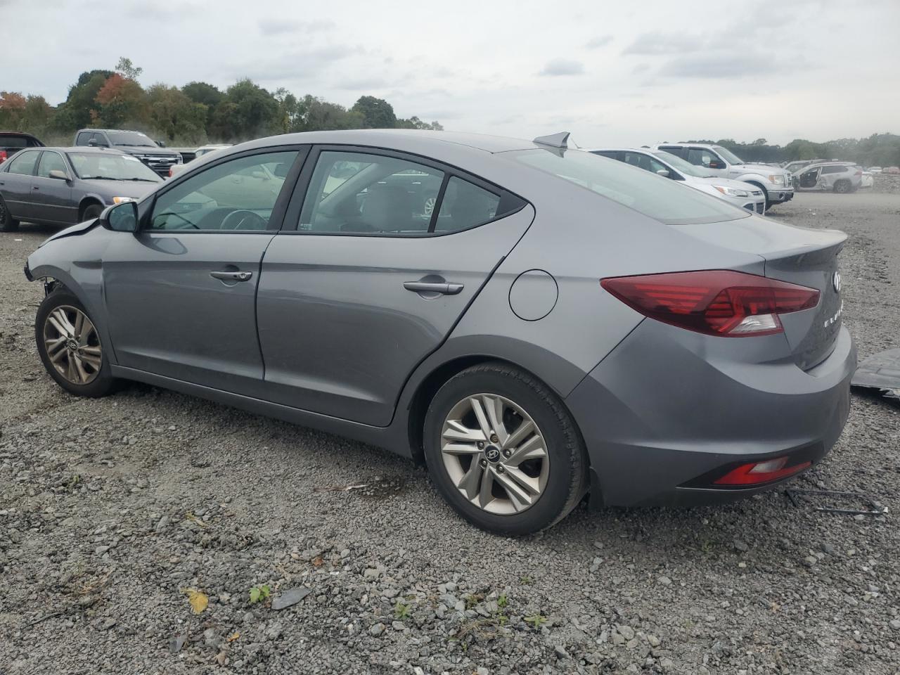 5NPD84LF7KH447237 2019 HYUNDAI ELANTRA - Image 2