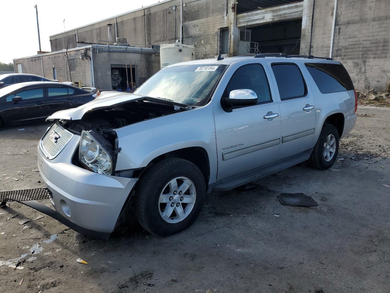 2013 GMC Yukon - Image 1