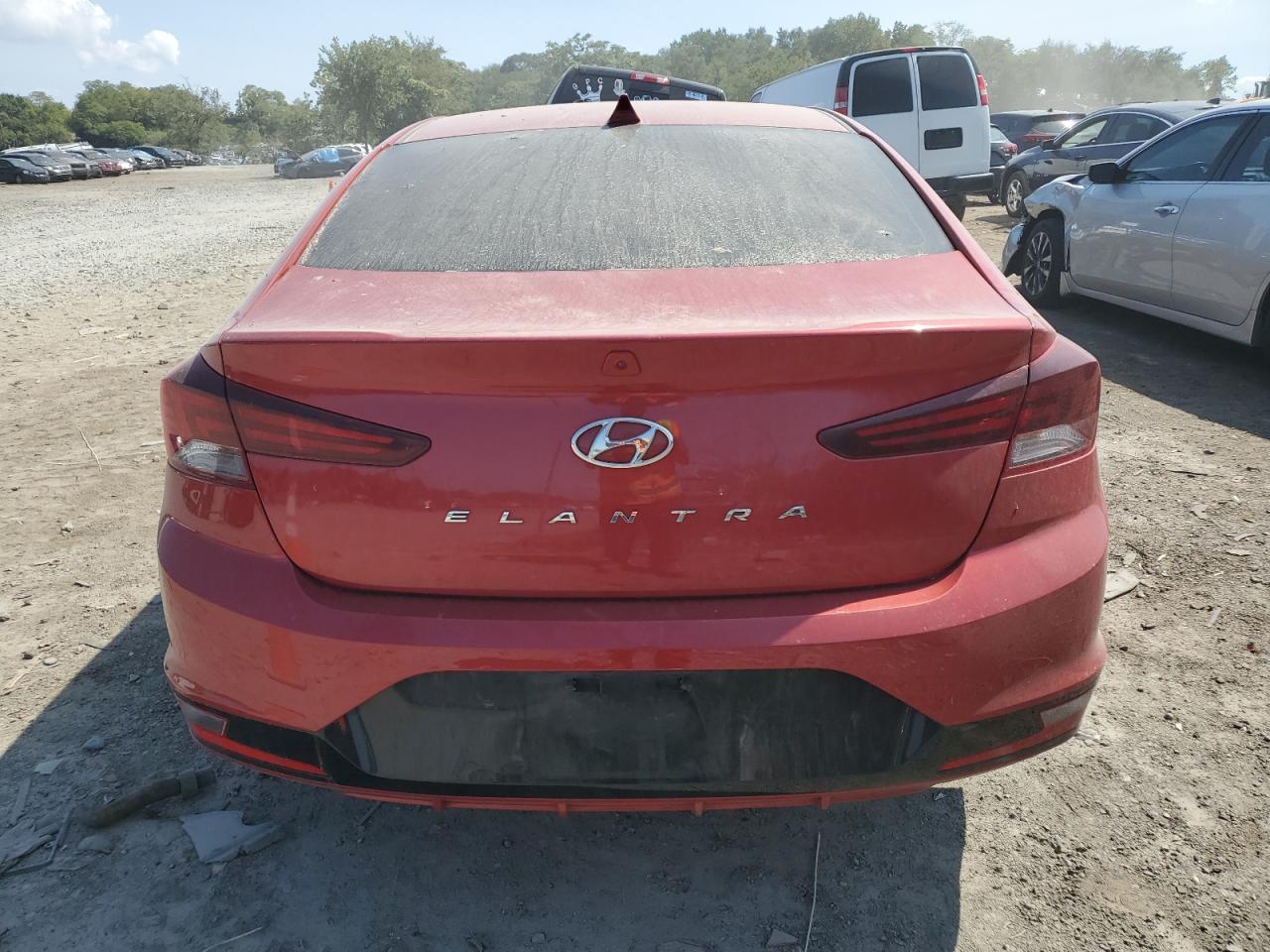 5NPD84LF8KH441396 2019 Hyundai Elantra Sel