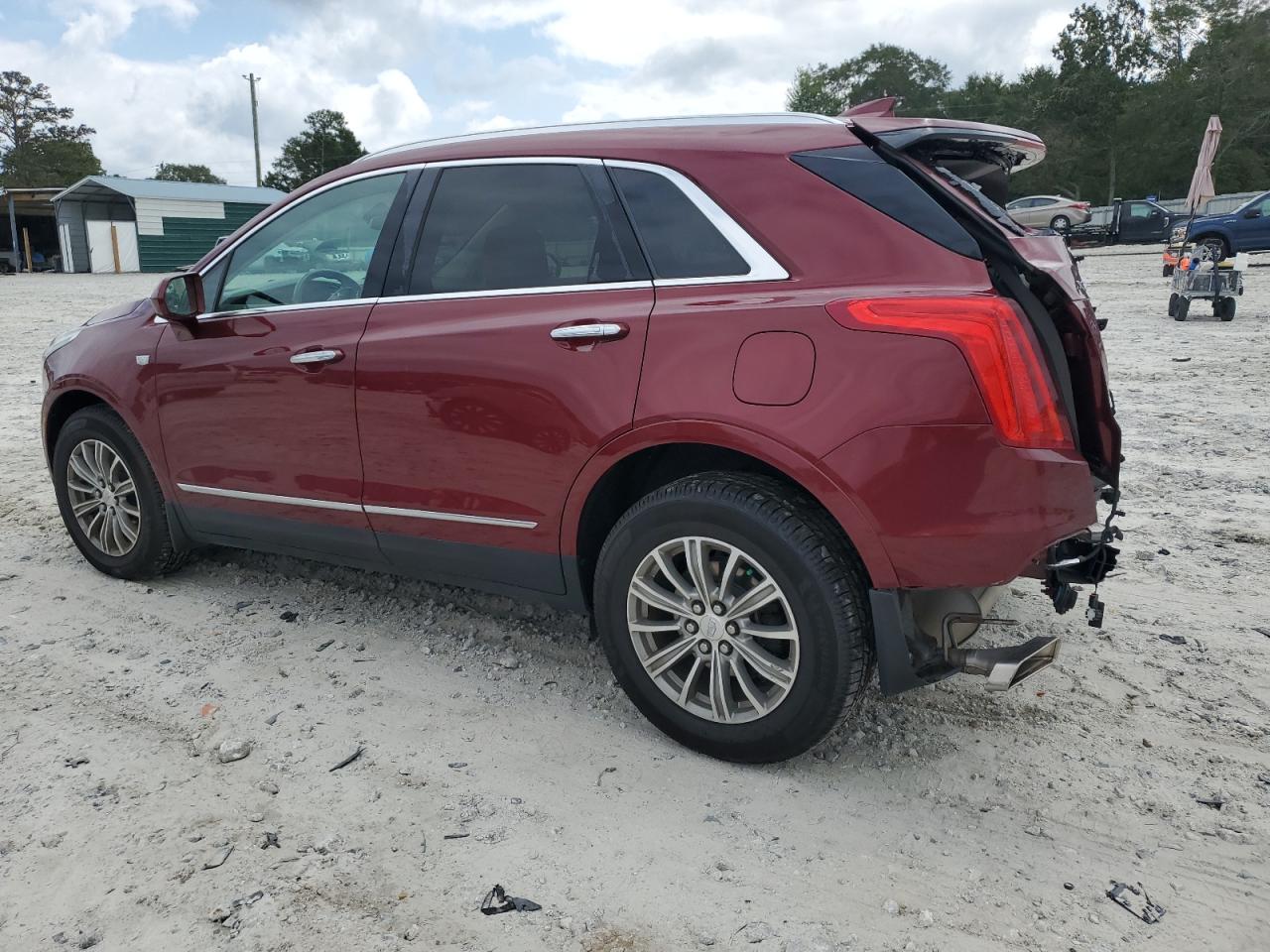 2017 Cadillac Xt5 Luxury VIN: 1GYKNBRS8HZ190545 Lot: 71368414