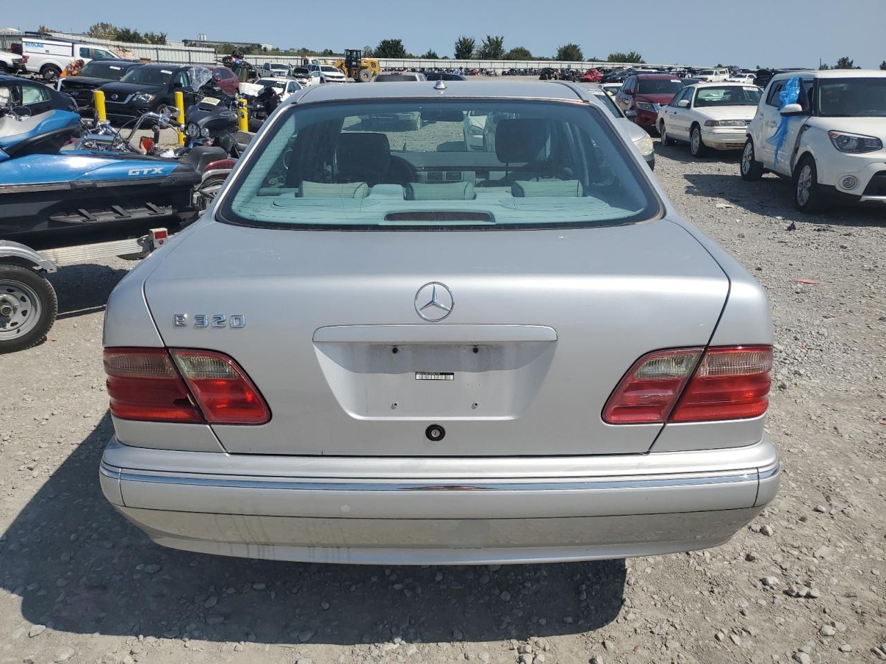 2001 Mercedes-Benz E 320 VIN: WDBJF65J91B206428 Lot: 70951964