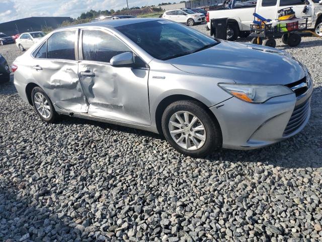  TOYOTA CAMRY 2015 Srebrny