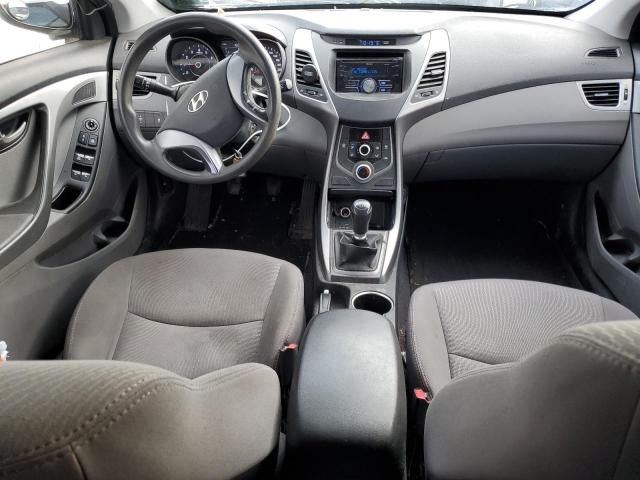 Седаны HYUNDAI ELANTRA 2016 Белы