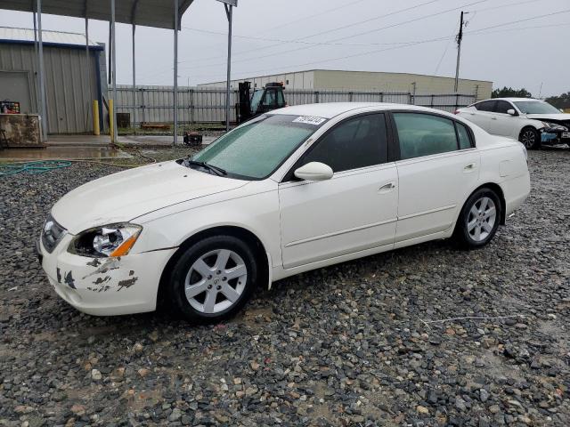 2004 Nissan Altima Base