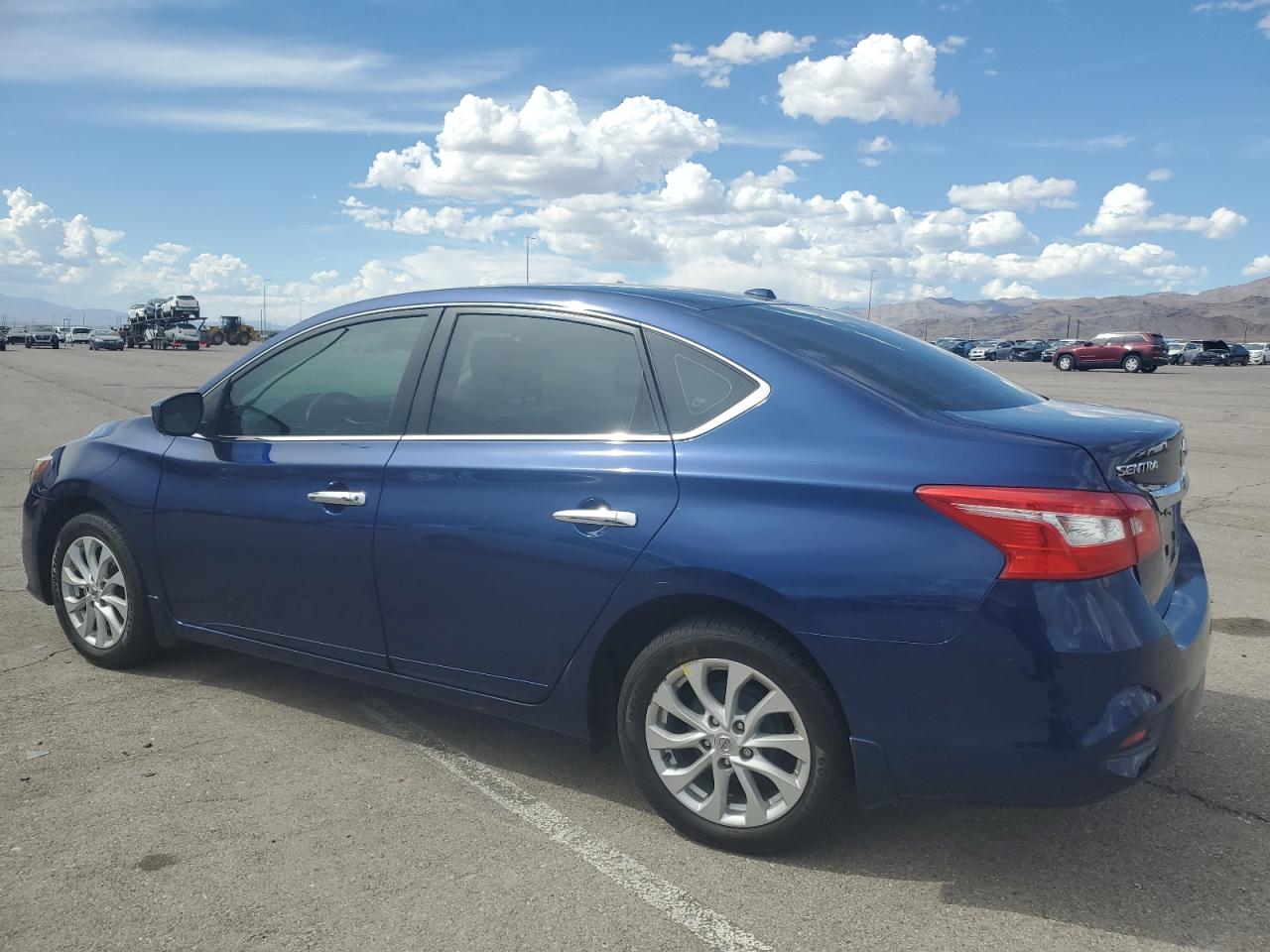 2018 Nissan Sentra - Image 2