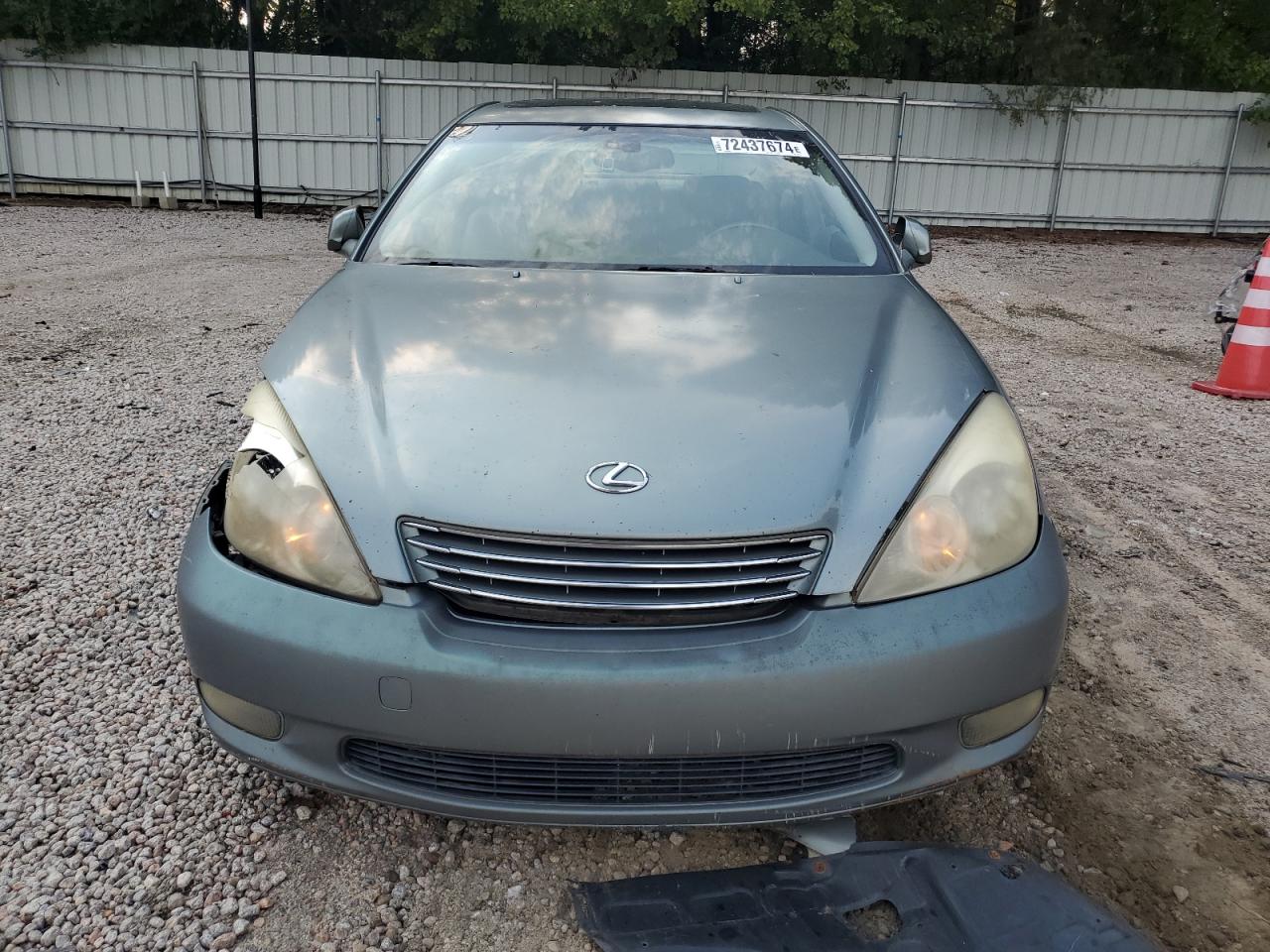2004 Lexus ES - Image 4