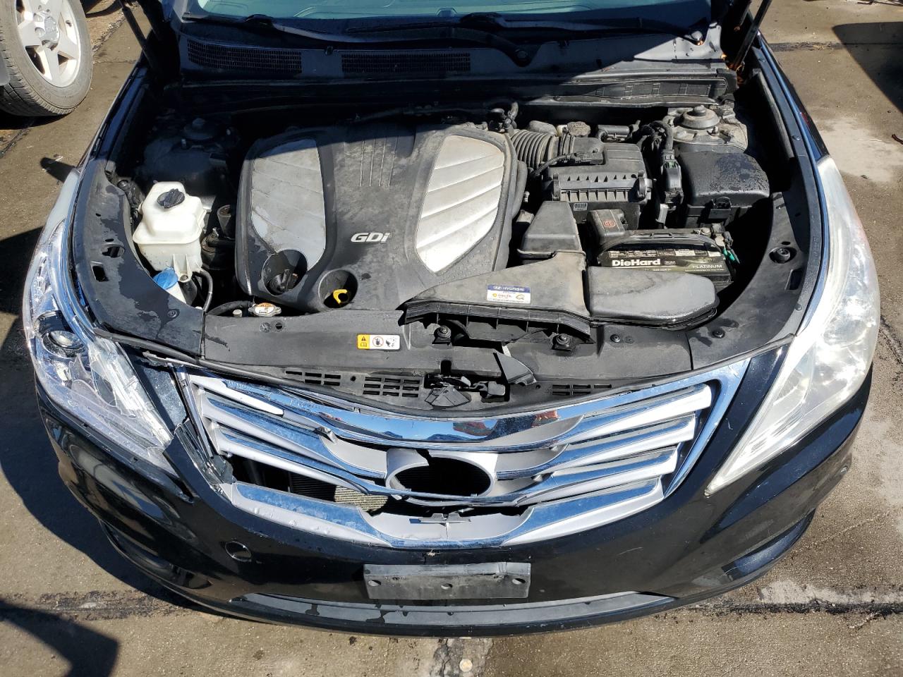 KMHFG4JG1CA177868 2012 Hyundai Azera Gls