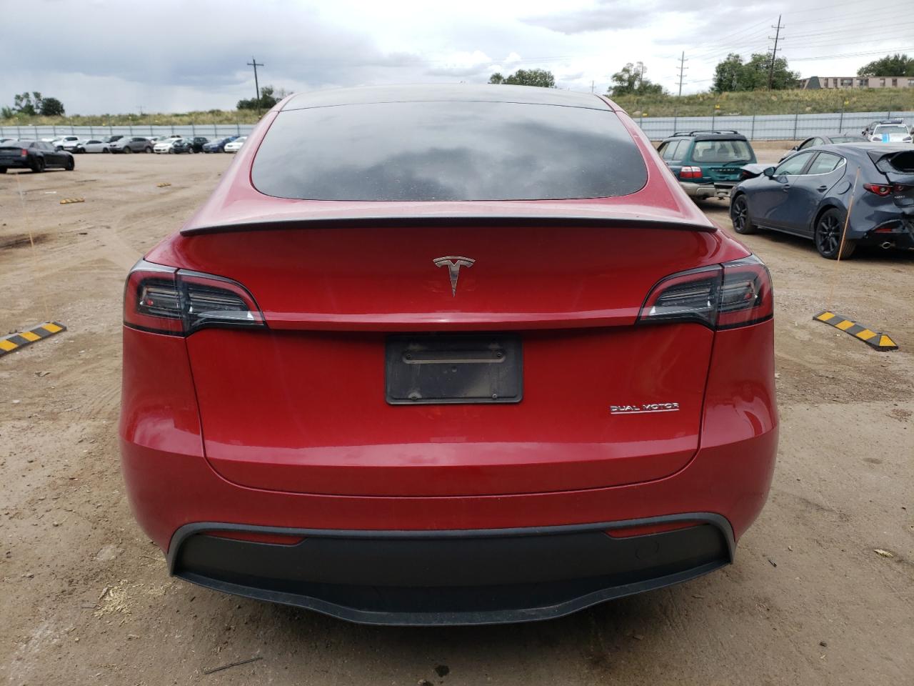 7SAYGDEF3PF697049 2023 Tesla Model Y