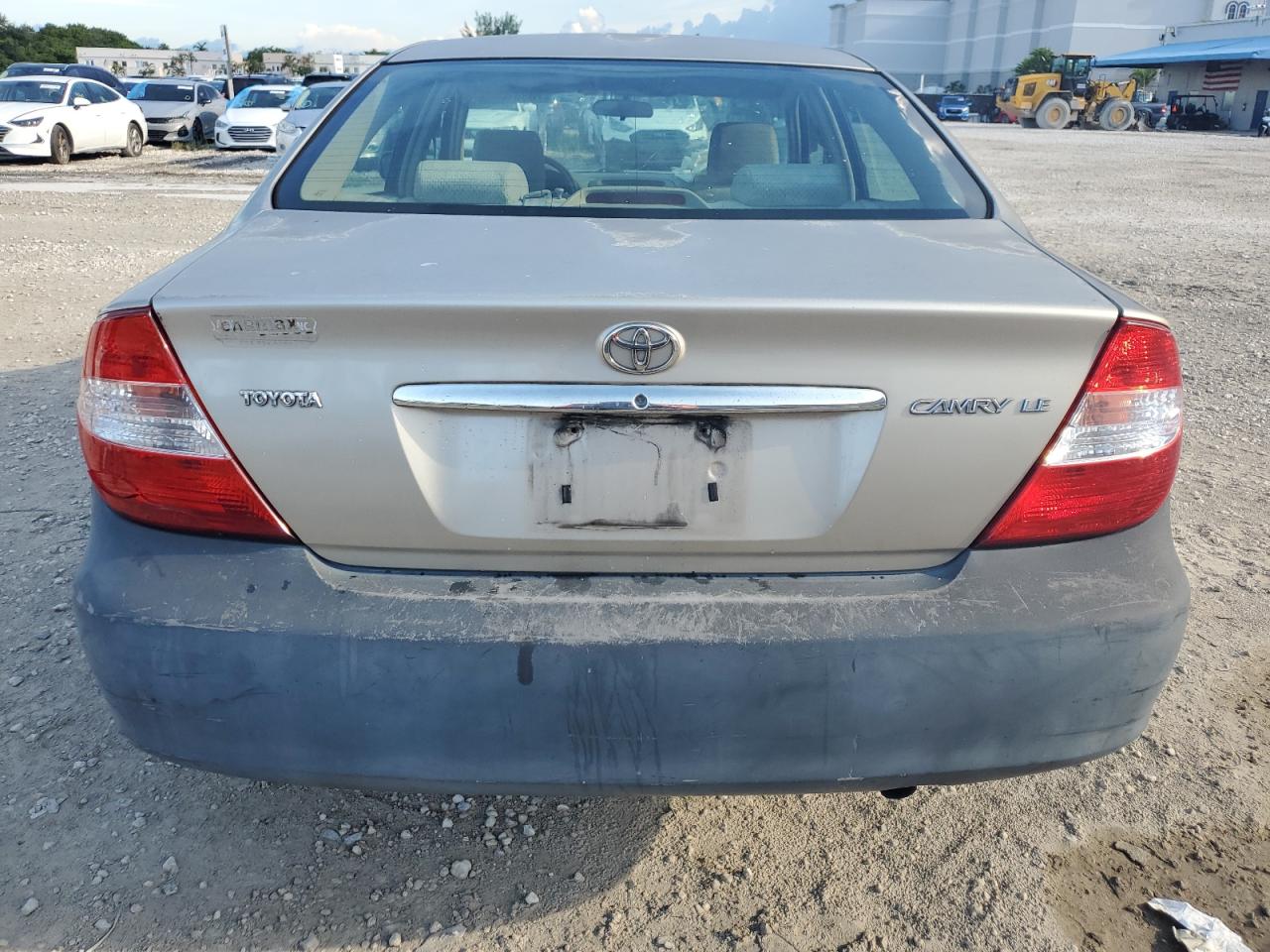 2003 Toyota Camry Le VIN: 4T1BE32K13U687279 Lot: 70967454