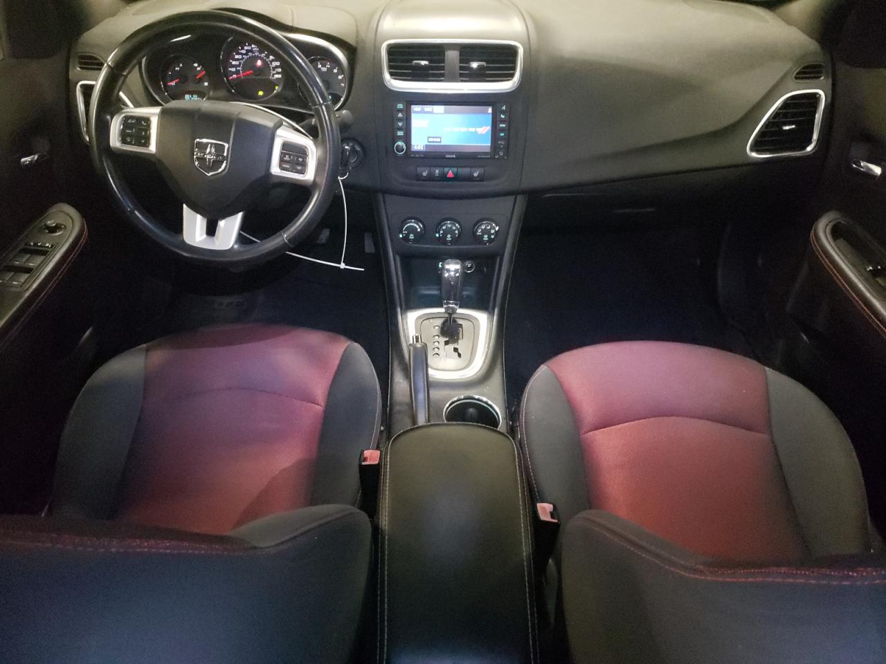 2012 Dodge Avenger - Image 8