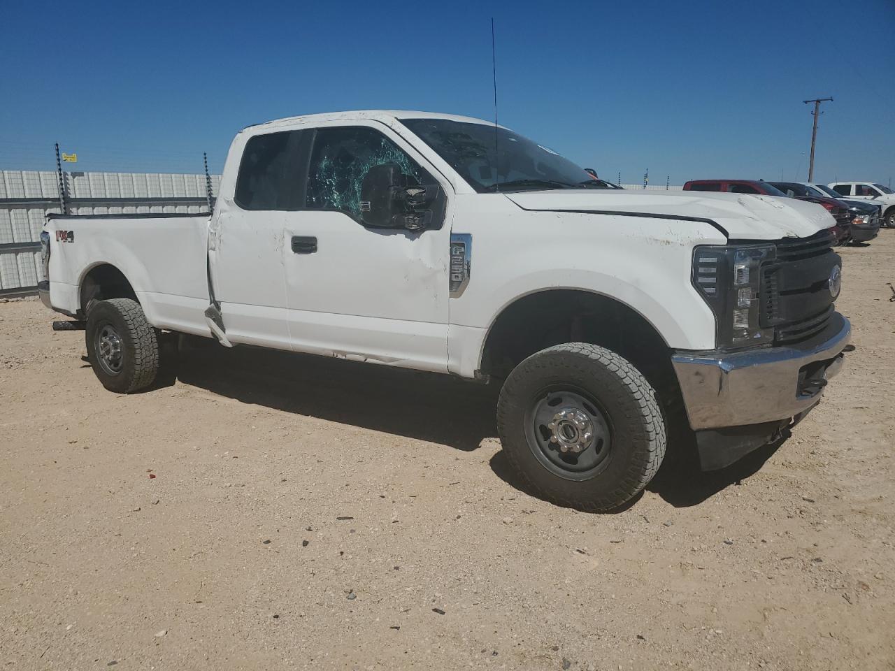 2017 Ford F250 - Image 4