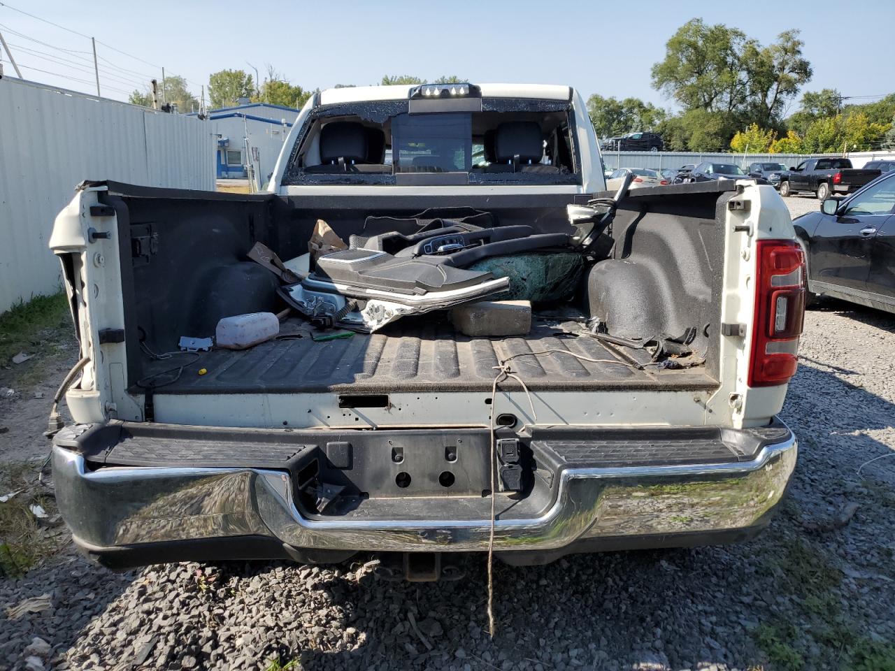 2022 Ram 2500 Laramie VIN: 3C6UR5FL5NG141145 Lot: 71163334