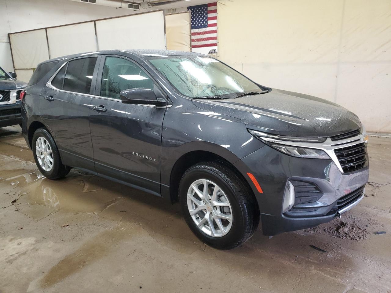 2023 Chevrolet Equinox - Image 4