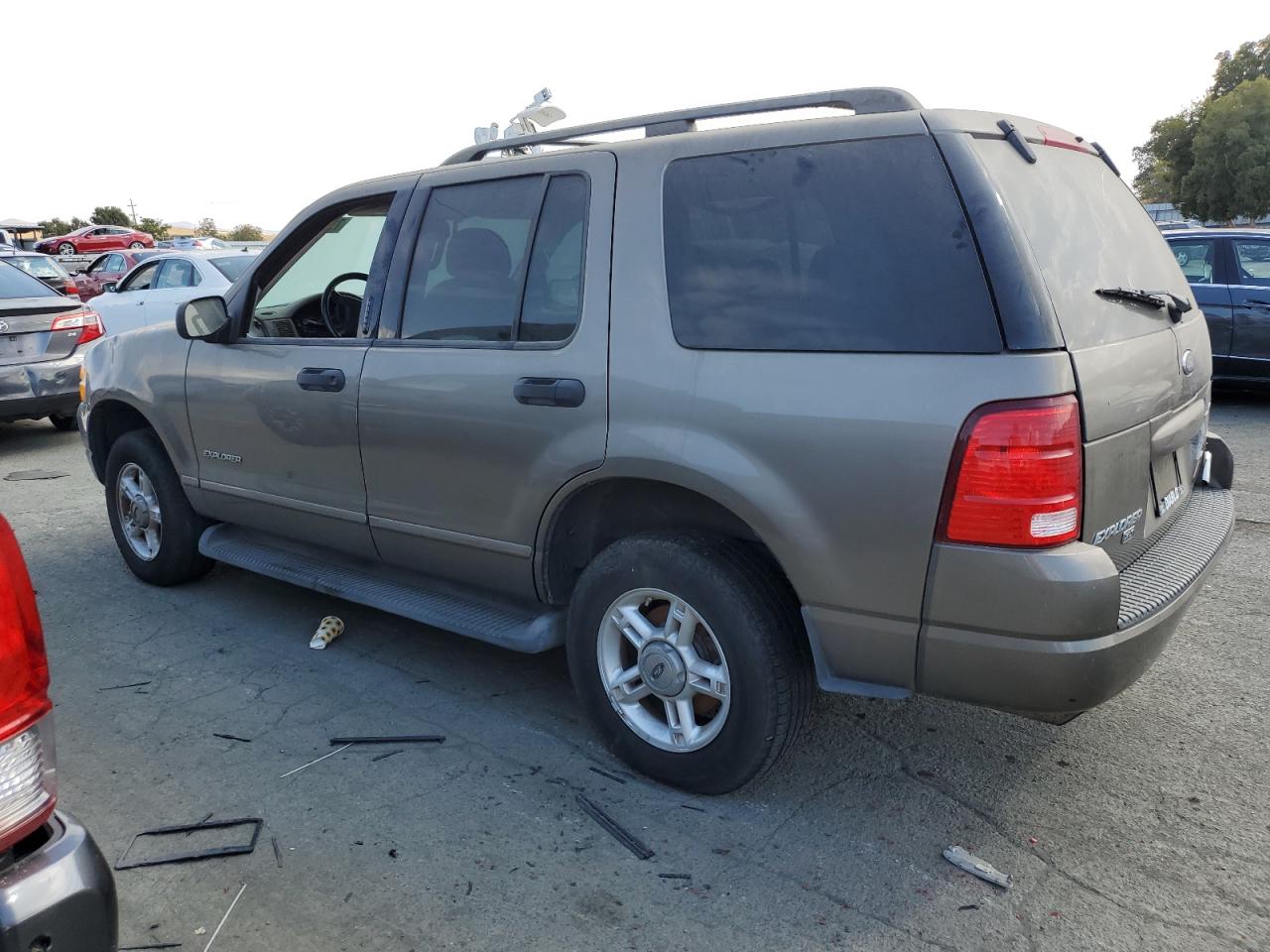 2004 Ford Explorer Xlt VIN: 1FMZU73E54UC06615 Lot: 71686384