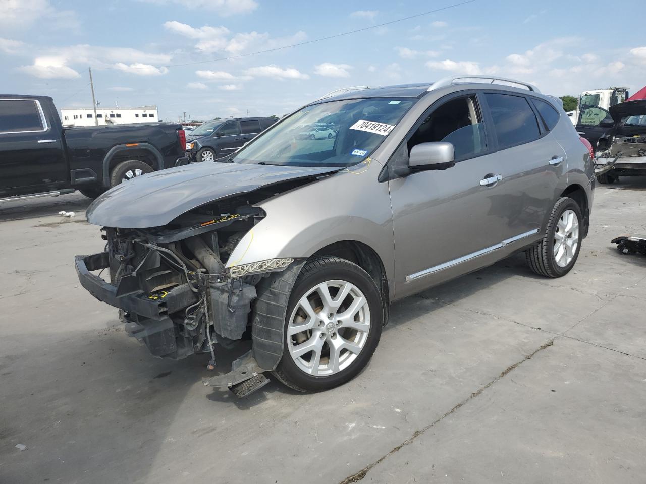 2013 Nissan Rogue - Image 1
